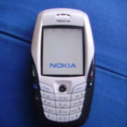 Nokia 6600 (2)
