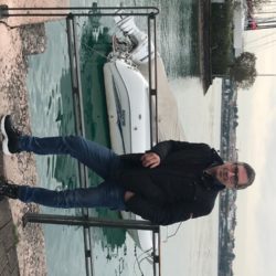 41987C38-321B-4D74-A05D-80051C0007EE