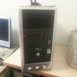 Computer Fujitsu av €150