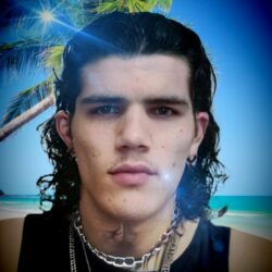 FaceApp_1687950527978